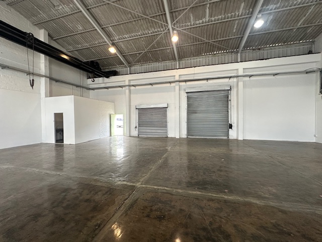 To Let commercial Property for Rent in Maitland Western Cape